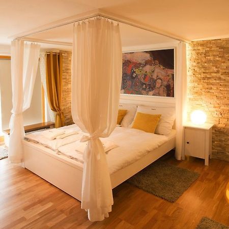 Apartament Rebel House Frýdlant nad Ostravicí Zewnętrze zdjęcie