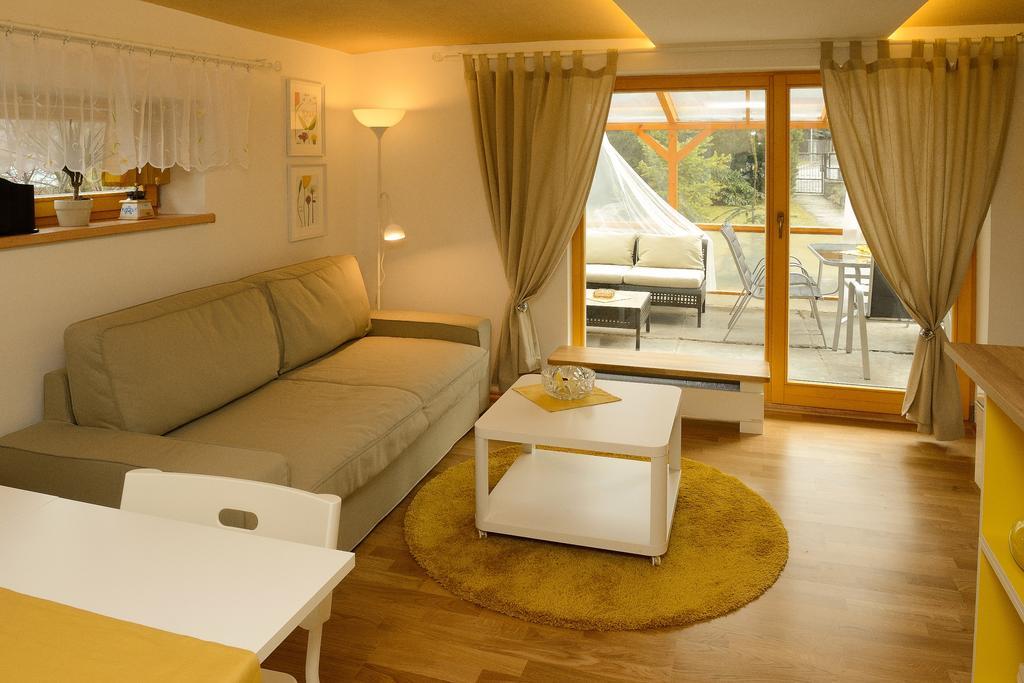 Apartament Rebel House Frýdlant nad Ostravicí Zewnętrze zdjęcie